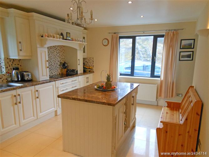 Currahy, Ballingeary, Macroom, Cork Killian Lynch Auctioneers Valuers